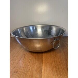 Holmes Stainless Steel Mixing Bowl 4 Quart Kitchen Prep Commercial Hanging Ring